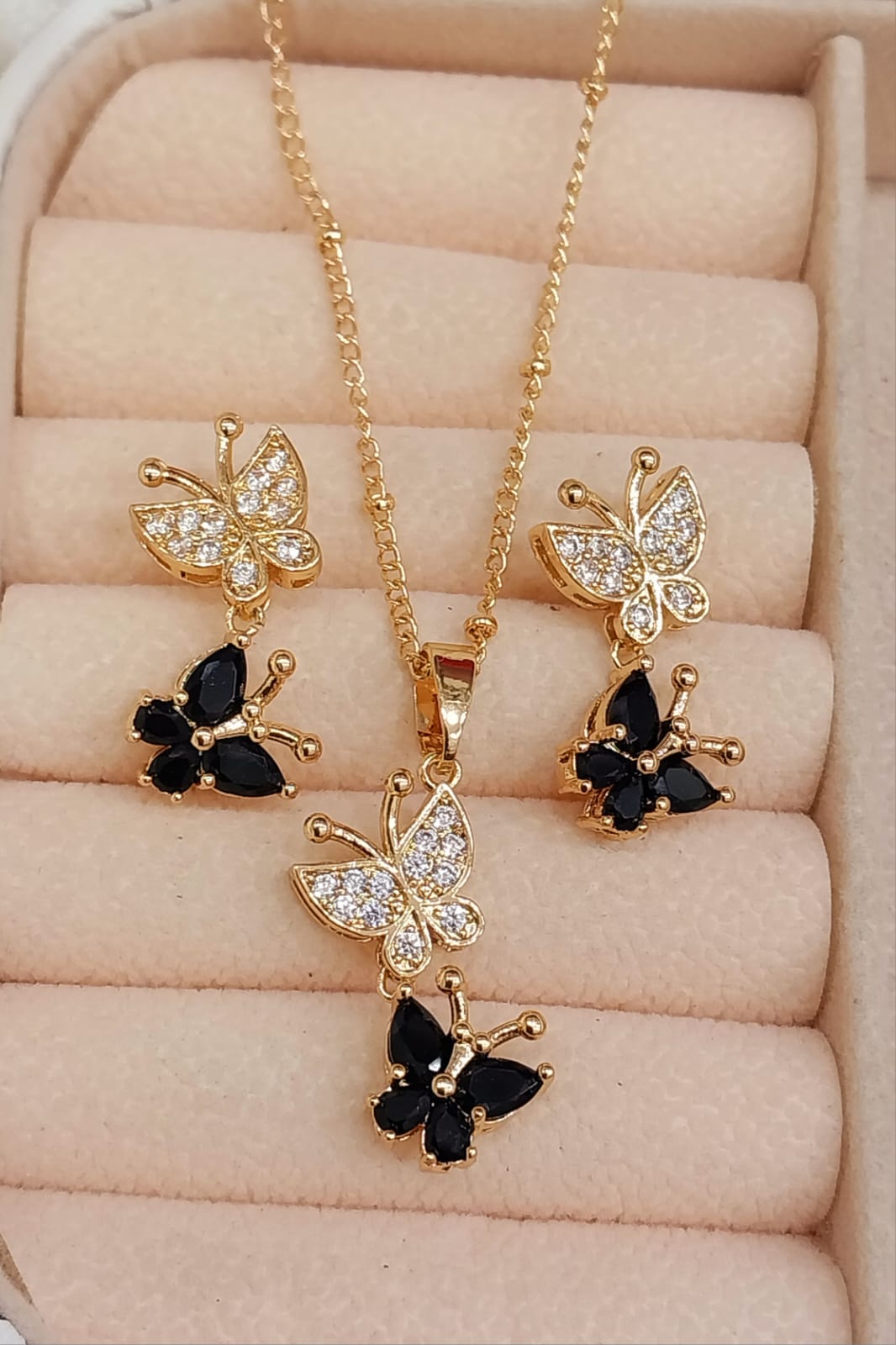 Sparkling Butterfly Jewelry Set