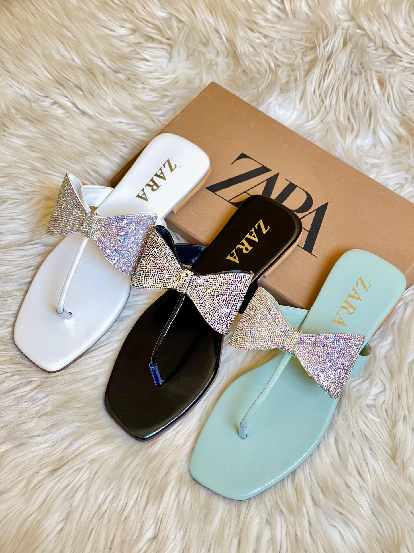 Zara Rino Bow Flat Slip-Ons