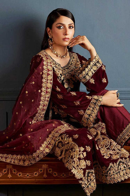 Zainab Chottani Velvet Collection 2023 – New Catalog